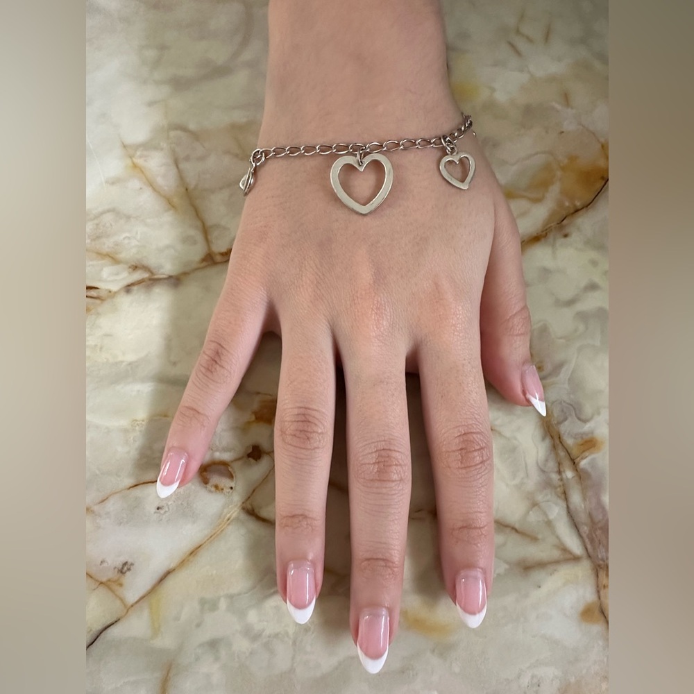 Elegant 925 sterling Silver Heart Bracelet